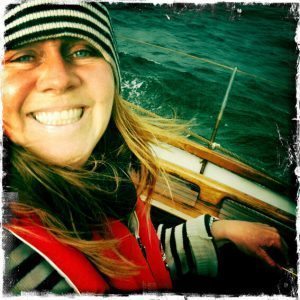 Forlegger-Anne Nygren er selv en ivrig seiler som har vært på langturseilas to ganger og arrangerer og holder foredrag.